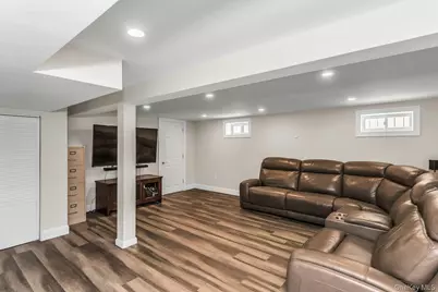 157-57 25th Avenue, Whitestone, NY 11357 - Photo 23