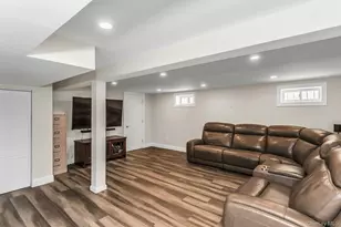 157-57 25th Ave, Whitestone, NY 11357 - Photo 23