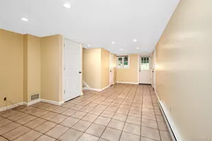 185 Pinewood Rd, Hartsdale, NY 10530 - Photo 9