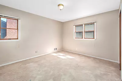 185 Pinewood Road, Hartsdale, NY 10530 - Photo 13
