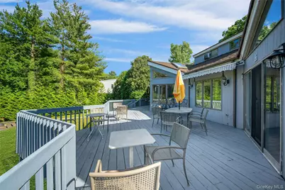 2 Meadowwood Lane, Rye, NY 10580 - Photo 3