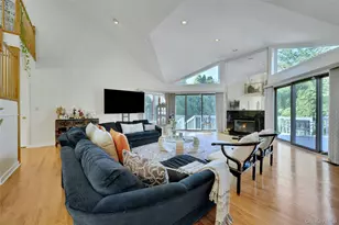 2 Meadowwood Ln, Rye, NY 10580 - Photo 5