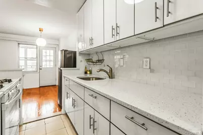 138-10 Franklin Avenue #9J, Flushing, NY 11355 - Photo 15