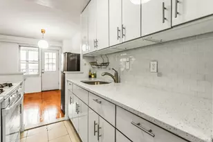 138-10 Franklin Ave, Flushing, NY 11355 - Photo 15