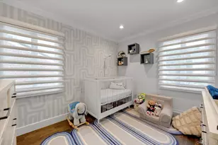 26 Abrams Pl, Lynbrook, NY 11563 - Photo 15