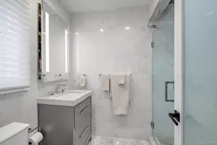26 Abrams Pl, Lynbrook, NY 11563 - Photo 13