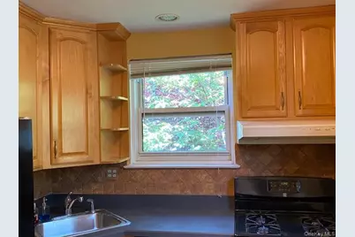 264-17 73rd. Avenue #E-2, Glen Oaks, NY 11004 - Photo 9