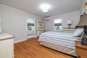 108 Muirfield Rd, Rockville Centre, NY 11570 - Photo 9