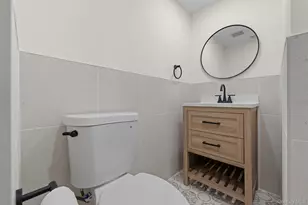 86 E 13th St, South Huntington, NY 11746 - Photo 15