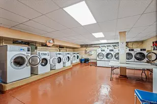 83-44 Lefferts Blvd, Kew Gardens, NY 11415 - Photo 11