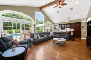 28 View Rd, East Setauket, NY 11733 - Photo 5