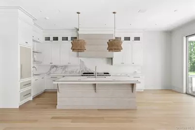 225 Norris Lane, Bridgehampton, NY 11932 - Photo 11