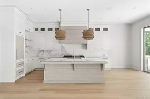 225 Norris Ln, Bridgehampton, NY 11932 - Photo 11