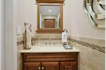 32 Sandstone Trail, New City, NY 10956 - Photo 17