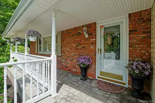 32 Sandstone Trail, New City, NY 10956 - Photo 3