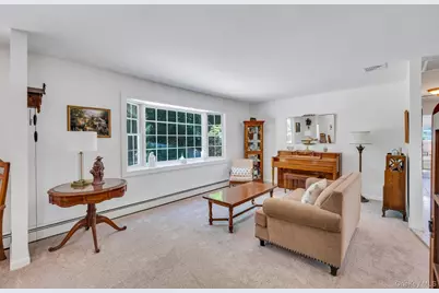 3 Laura Court, Nesconset, NY 11767 - Photo 17