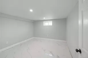217-04 135th Ave, Springfield Gardens, NY 11413 - Photo 29