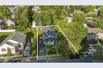 244 Sheridan Street, Westbury, NY 11590 - Photo 3
