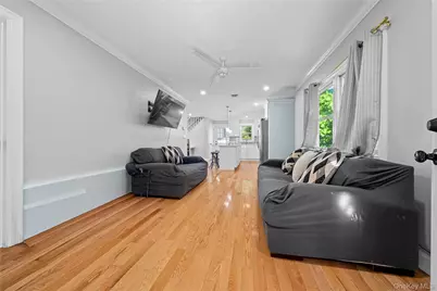 244 Sheridan Street, Westbury, NY 11590 - Photo 5
