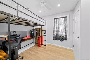 244 Sheridan St, Westbury, NY 11590 - Photo 15