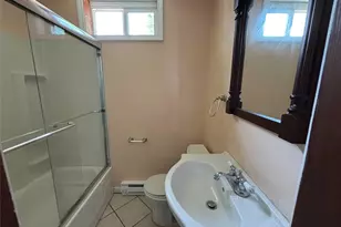 101 N Beacon St, Middletown, NY 10940 - Photo 25