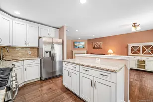 186 Sara Ln, Newburgh, NY 12550 - Photo 13