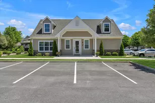 160 Christine Dr, Dix Hills, NY 11746 - Photo 3