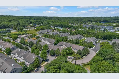 160 Christine Drive, Dix Hills, NY 11746 - Photo 27