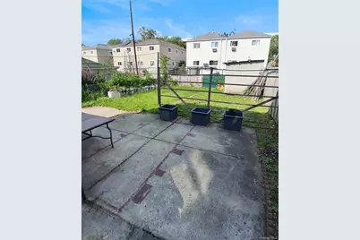 636 Logan Avenue, Bronx, NY 10465 - Photo 3