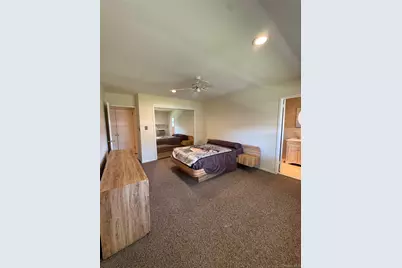 1201 E Broadway #H-22, Hewlett, NY 11557 - Photo 19