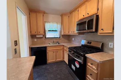 1201 E Broadway #H-22, Hewlett, NY 11557 - Photo 7