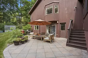 17 Stoutenburgh Dr, Hyde Park, NY 12538 - Photo 37