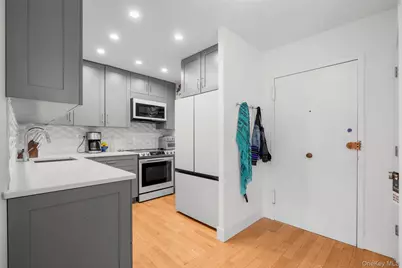 20 Old Mamaroneck Road #7G, White Plains, NY 10605 - Photo 3