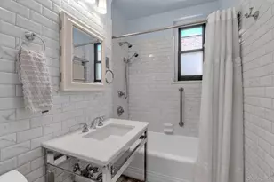 84-51 Beverly Rd, Kew Gardens, NY 11415 - Photo 9