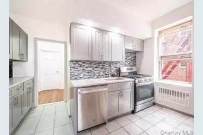 99-31 64th Avenue #D16, Rego Park, NY 11374 - Photo 5