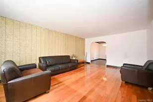 53-19 195th St, Fresh Meadows, NY 11365 - Photo 3
