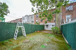 53-19 195th St, Fresh Meadows, NY 11365 - Photo 19