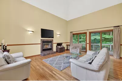 21 Huyler Drive, Hyde Park, NY 12538 - Photo 9