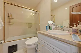 171 Great Neck Rd, Great Neck, NY 11023 - Photo 13