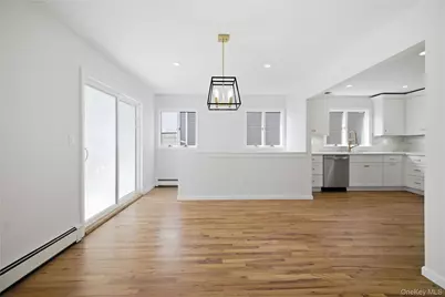 580 E. Pine Street #East Side, Long Beach, NY 11561 - Photo 7
