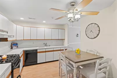 1406 Sara Circle, Port Jefferson Station, NY 11776 - Photo 5