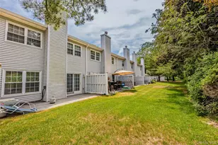 1406 Sara Cir, Port Jefferson Station, NY 11776 - Photo 35