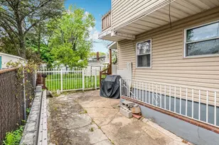 256-12 147th Ave, Rosedale, NY 11422 - Photo 13