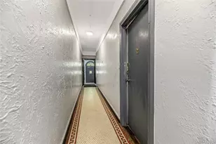 721 E 242nd St, Bronx, NY 10470 - Photo 5