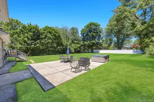 99 Burr Rd, East Northport, NY 11731 - Photo 5