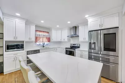 99 Burr Road, East Northport, NY 11731 - Photo 19