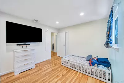 99 Burr Road, East Northport, NY 11731 - Photo 25