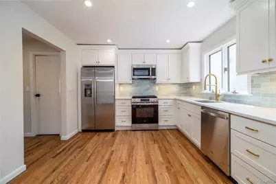 580 E. Pine Street #WEST SIDE, Long Beach, NY 11561 - Photo 11