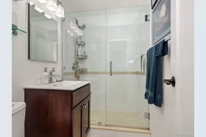666 Pelham Road #3N, New Rochelle, NY 10805 - Photo 17