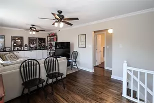 71-12 252nd St, Bellerose, NY 11426 - Photo 5